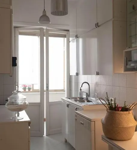 Tiziano Apartment-a Spacious For In Appartement *